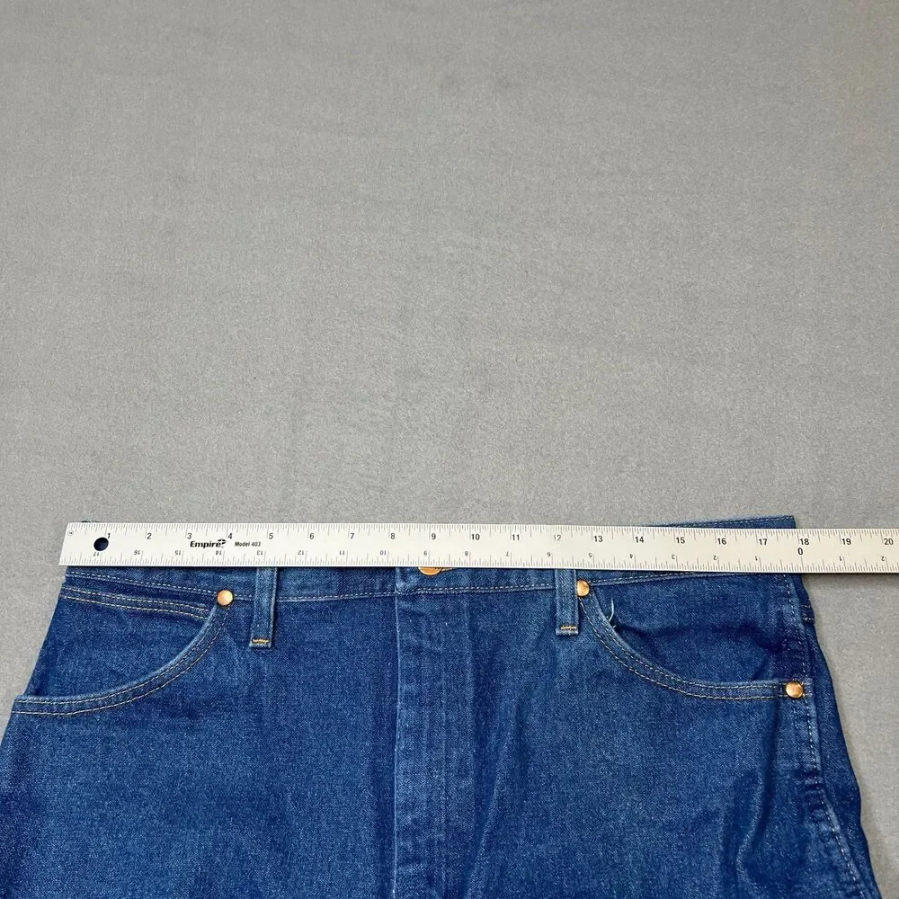 Wrangler Cowboy Cut Jeans Men 36 x 36 Blue Denim Dark Wash Classic Straight Leg